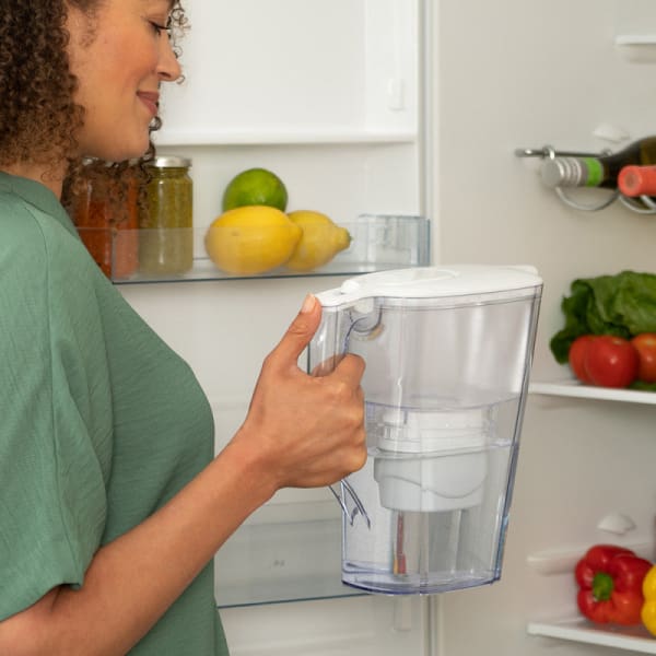 Carafe filtrante Aqua Optima Liscia Blanc (PJ0601) Carafe filtrante Aqua Optima Liscia Blanc (PJ0601)